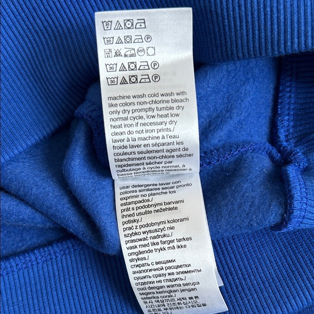Calvin Klein Royal Blue Crewneck Sweater Men’s Sz M Casual Cozy Unisex Cotton - Picture 7 of 10